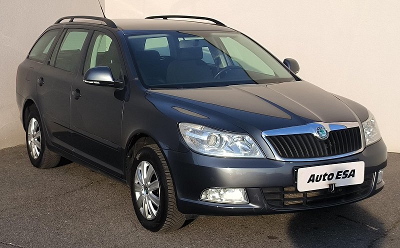 Škoda Octavia II 1.6i Ambiente