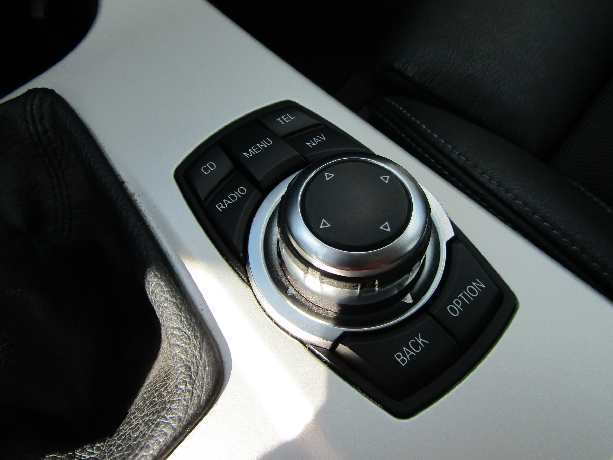 BMW X3, 2011 - pohled č. 17