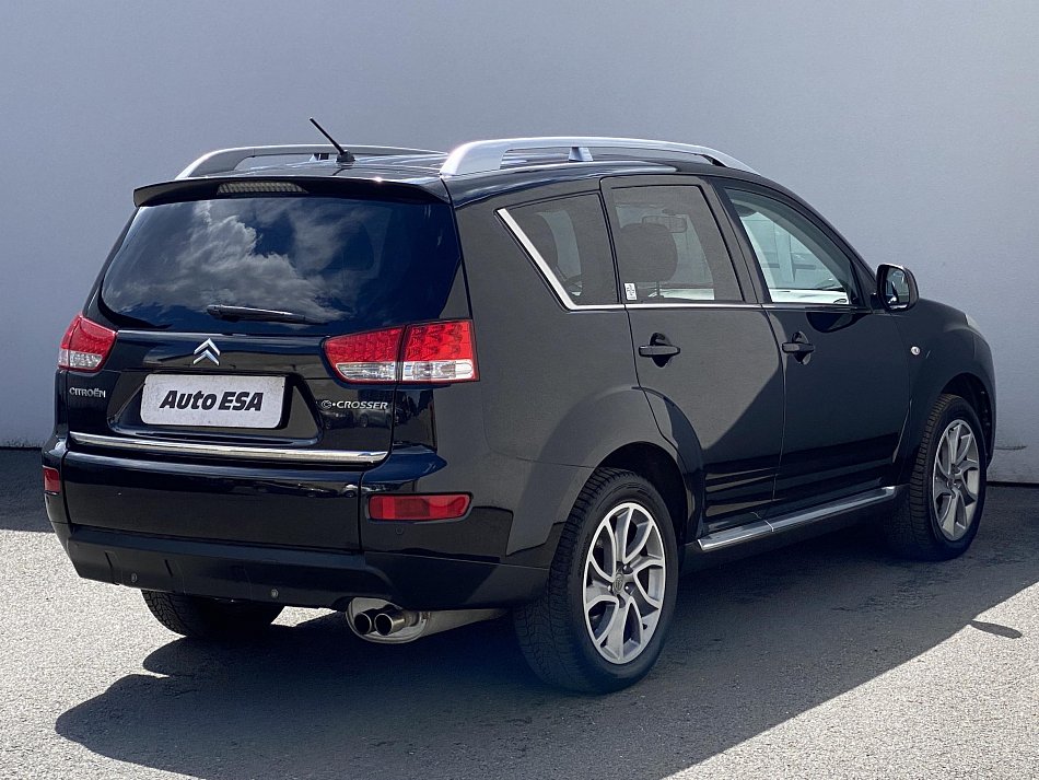 Citroën C-Crosser 2.2 HDi Exclusive 4x4 7míst