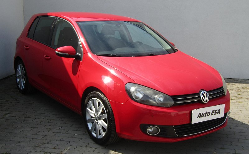 Volkswagen Golf 2.0 TDi  VI