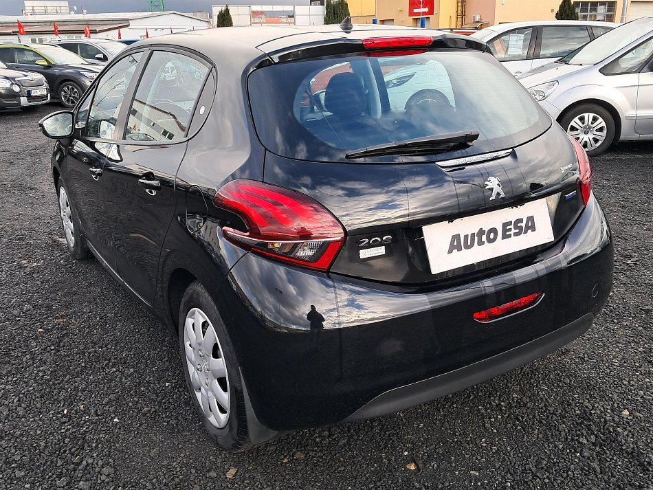 Peugeot 208 1.2 PT 