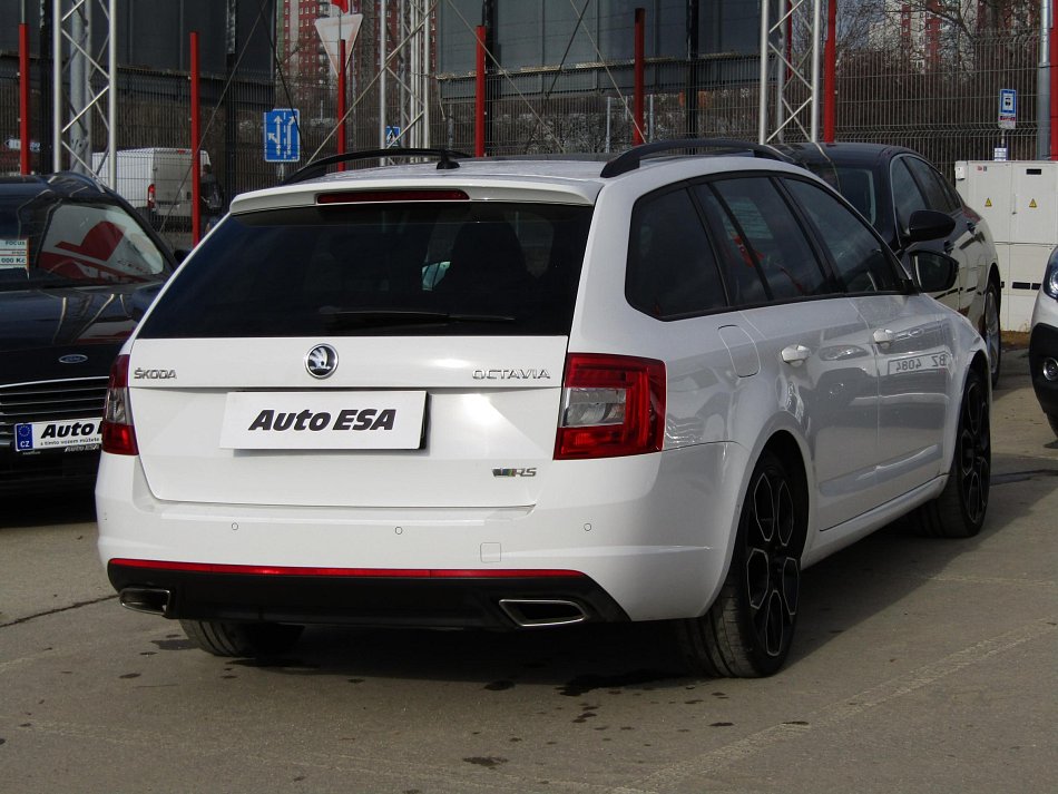 Škoda Octavia III 2.0 TDi  RS