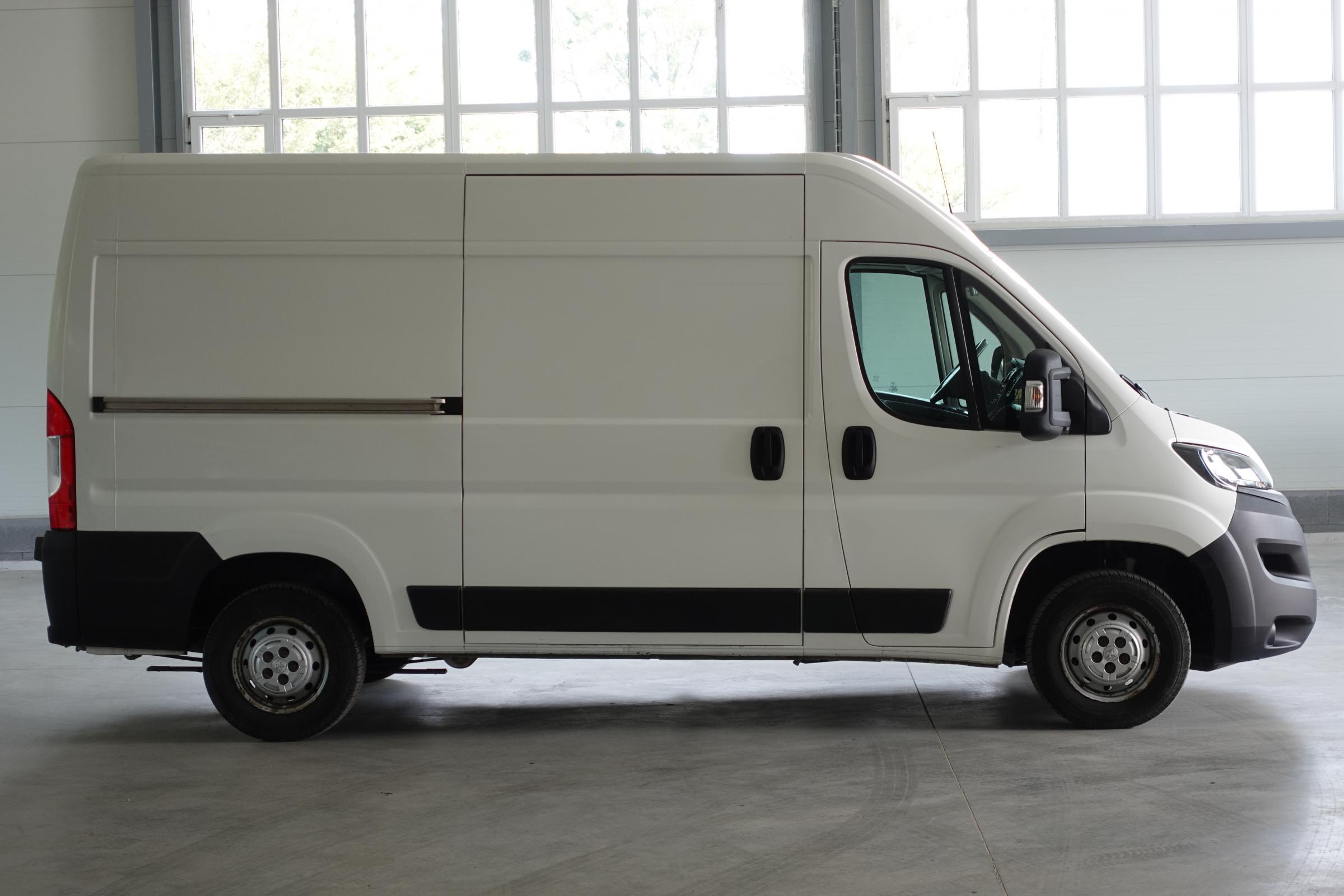 Peugeot Boxer, 2018 - pohled č. 4