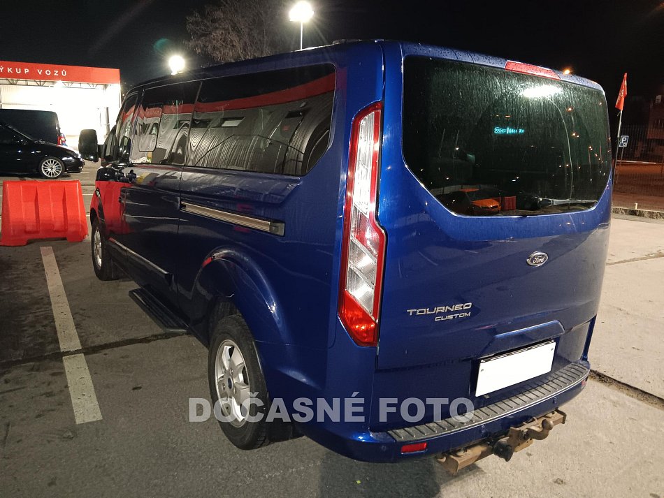 Ford Tourneo Custom 2.0TDCi Limited L2