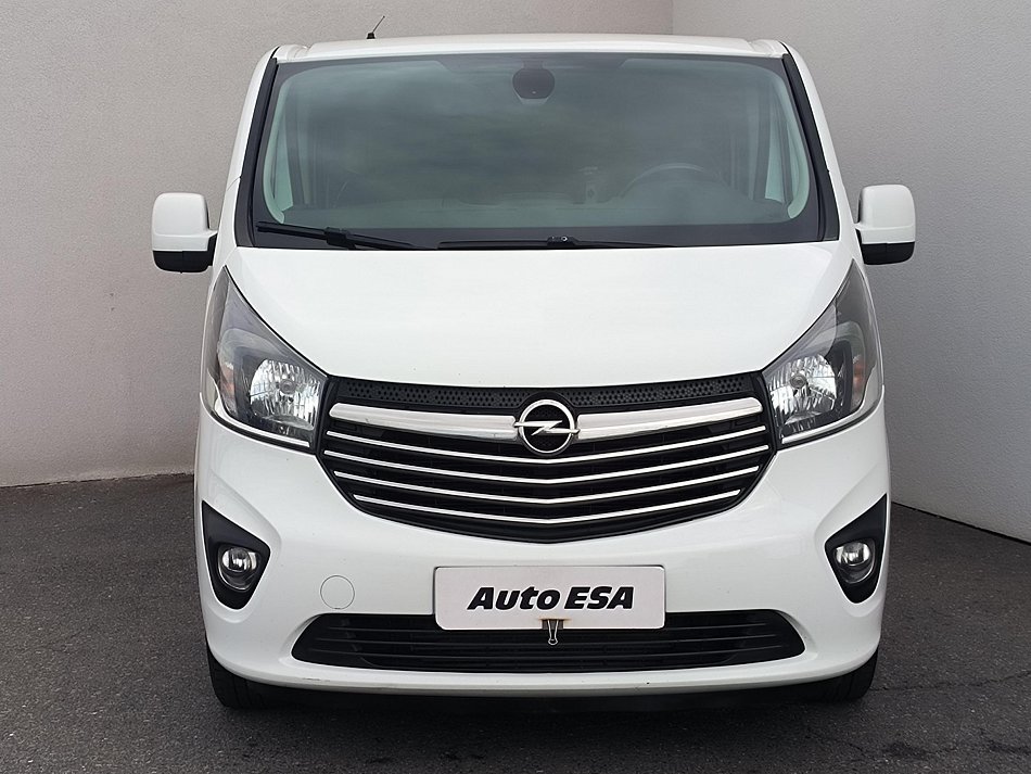 Opel Vivaro 1.6CDTi  5míst