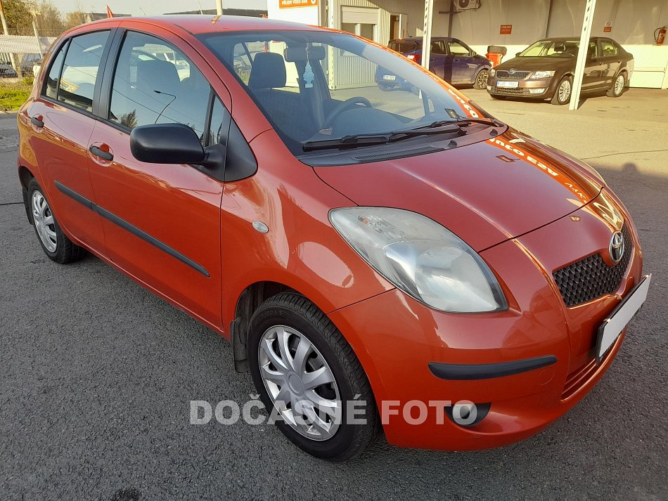 Toyota Yaris 1.3 VVTi 