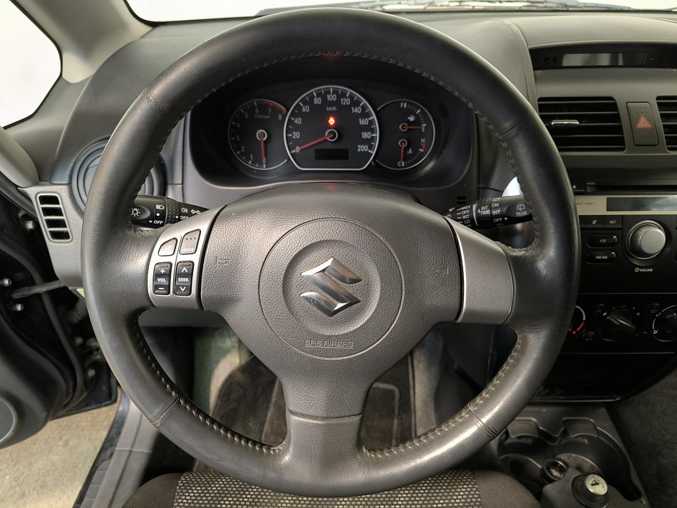 Suzuki SX4 1.6 i 