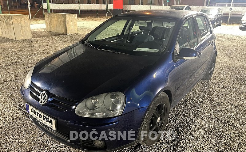 Volkswagen Golf 1.6 i 