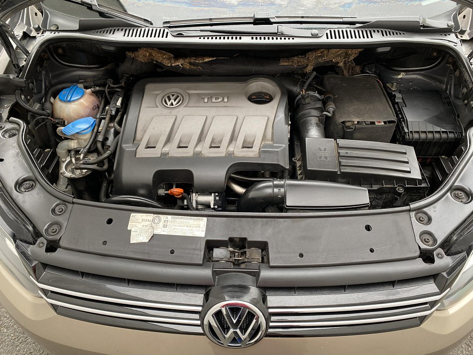 Volkswagen Touran 2.0 TDi Highline 7míst