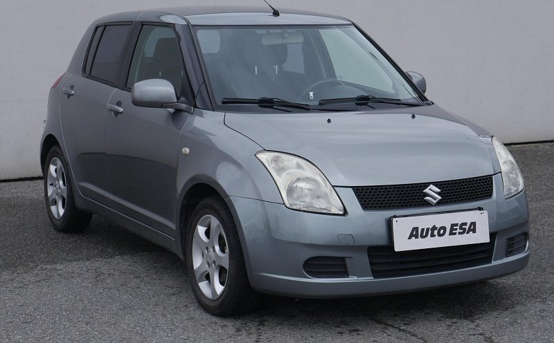 Suzuki Swift 1.3i 