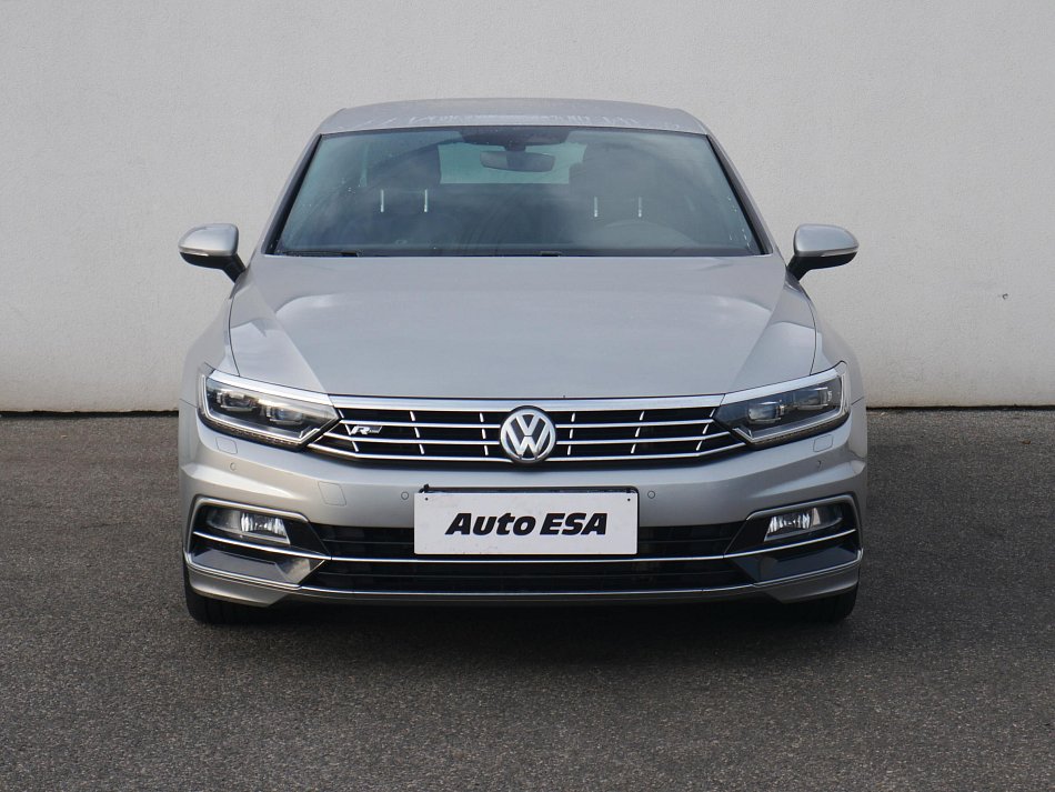 Volkswagen Passat 2.0 TDi R-Line