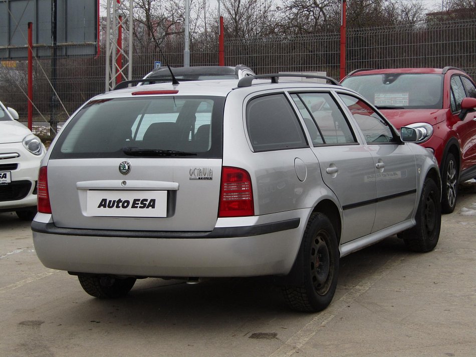 Škoda Octavia 1.6 i 