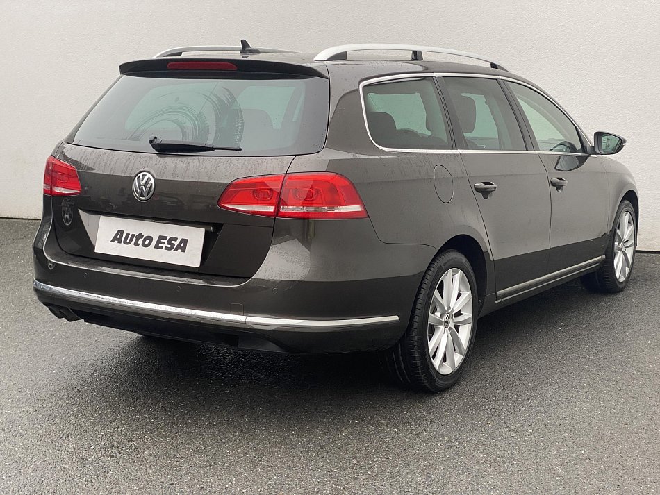 Volkswagen Passat 2.0 TDi Highline