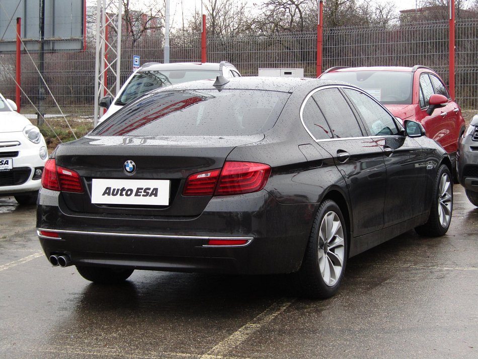 BMW Řada 5 2.0d  520 D xDrive