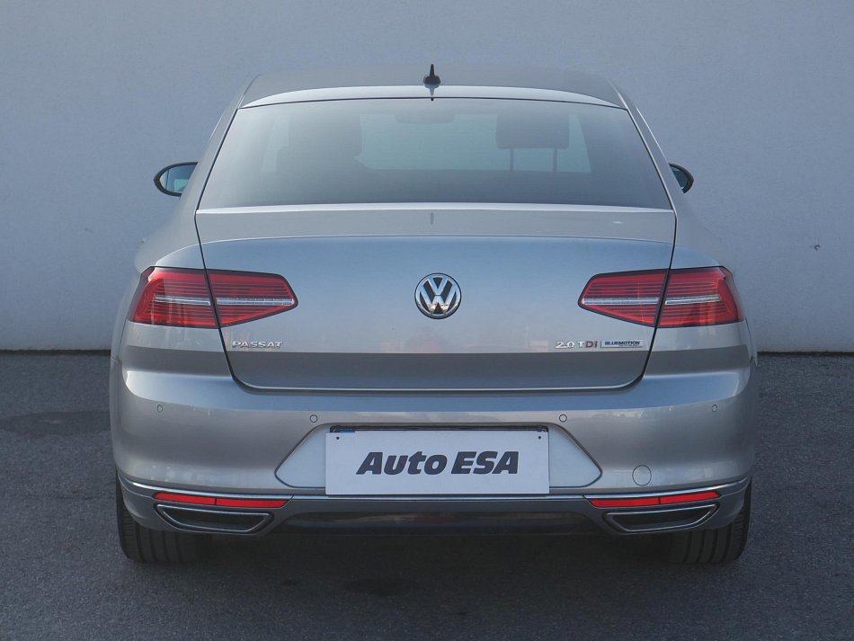 Volkswagen Passat 2.0 TDi R-Line