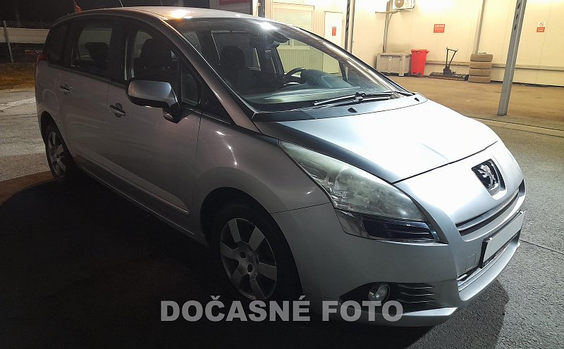 Peugeot 5008 1.6 HDi 