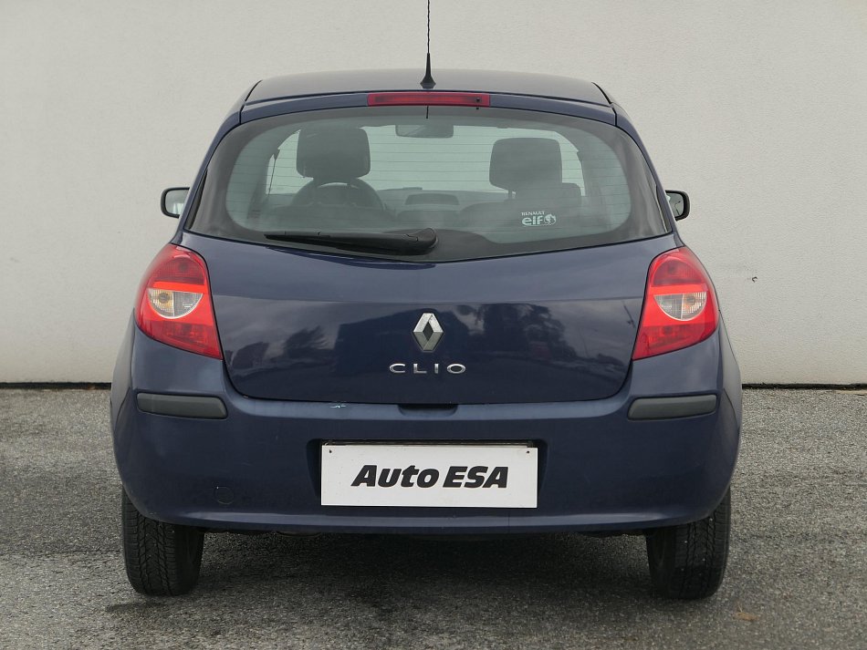 Renault Clio 1.2i 