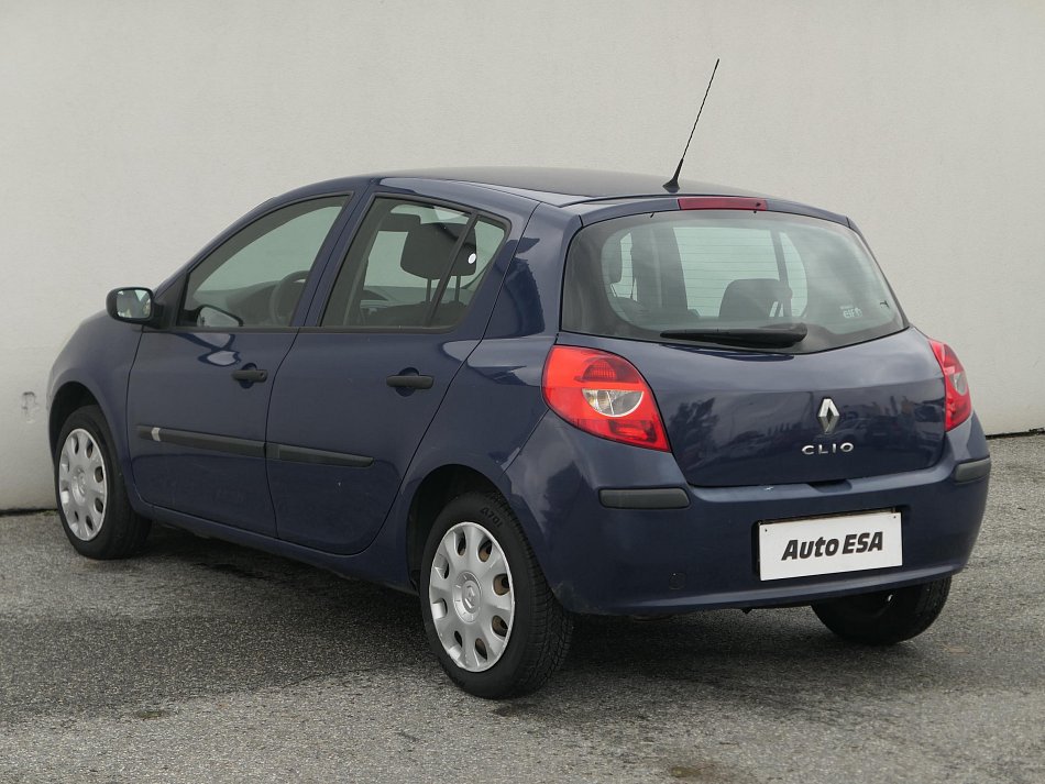 Renault Clio 1.2i 