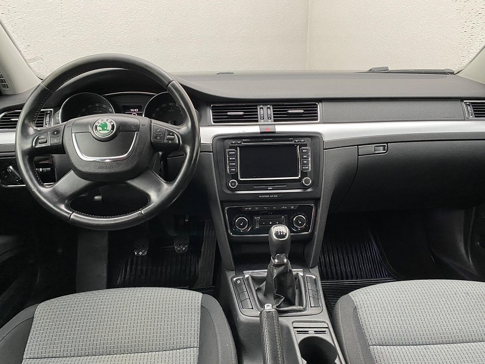 Škoda Superb II 2.0 TDi 