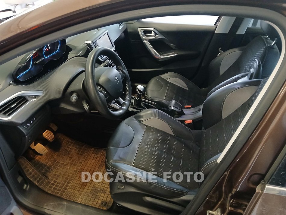 Peugeot 2008 1.6 HDi 