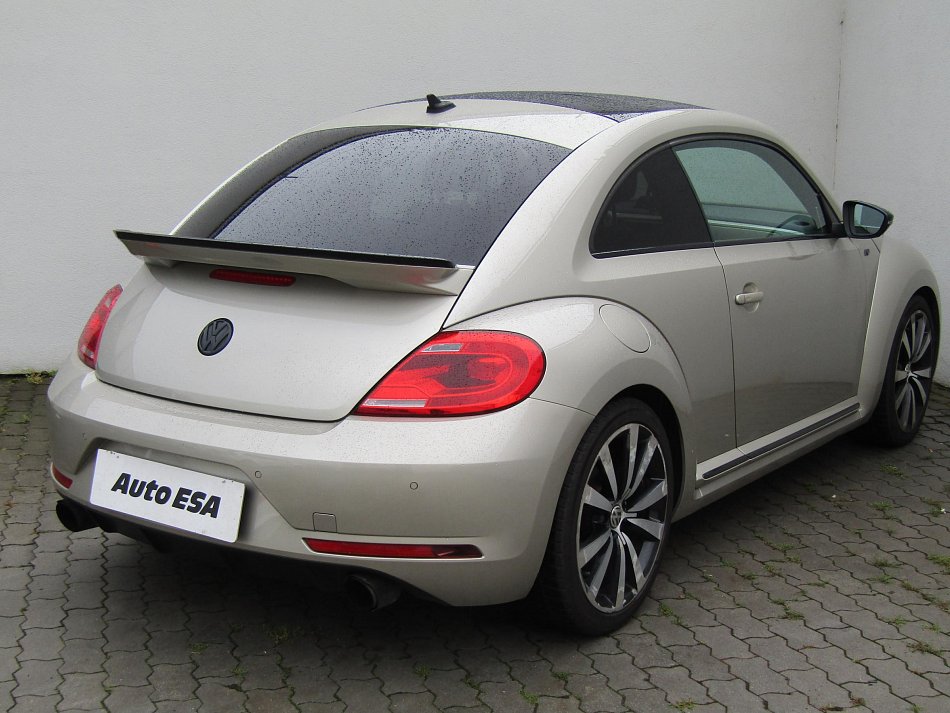 Volkswagen Beetle 2.0 TSI 