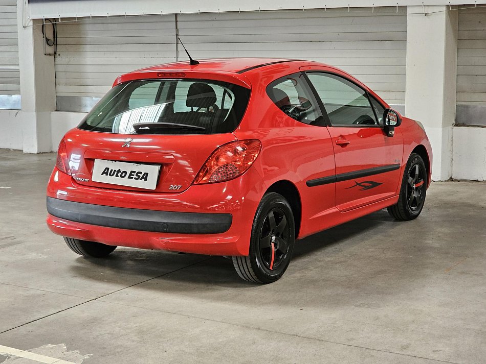 Peugeot 207 1.4i 