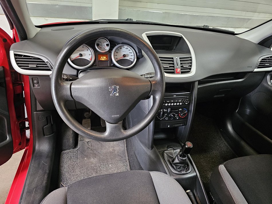 Peugeot 207 1.4i 