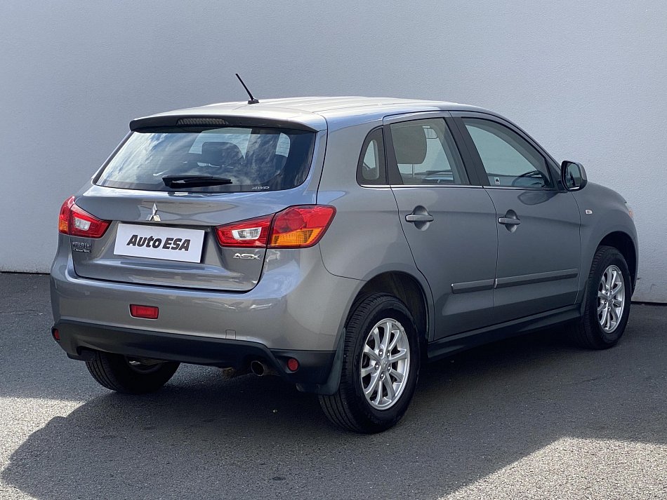 Mitsubishi ASX 1.8 Di-D  4x4