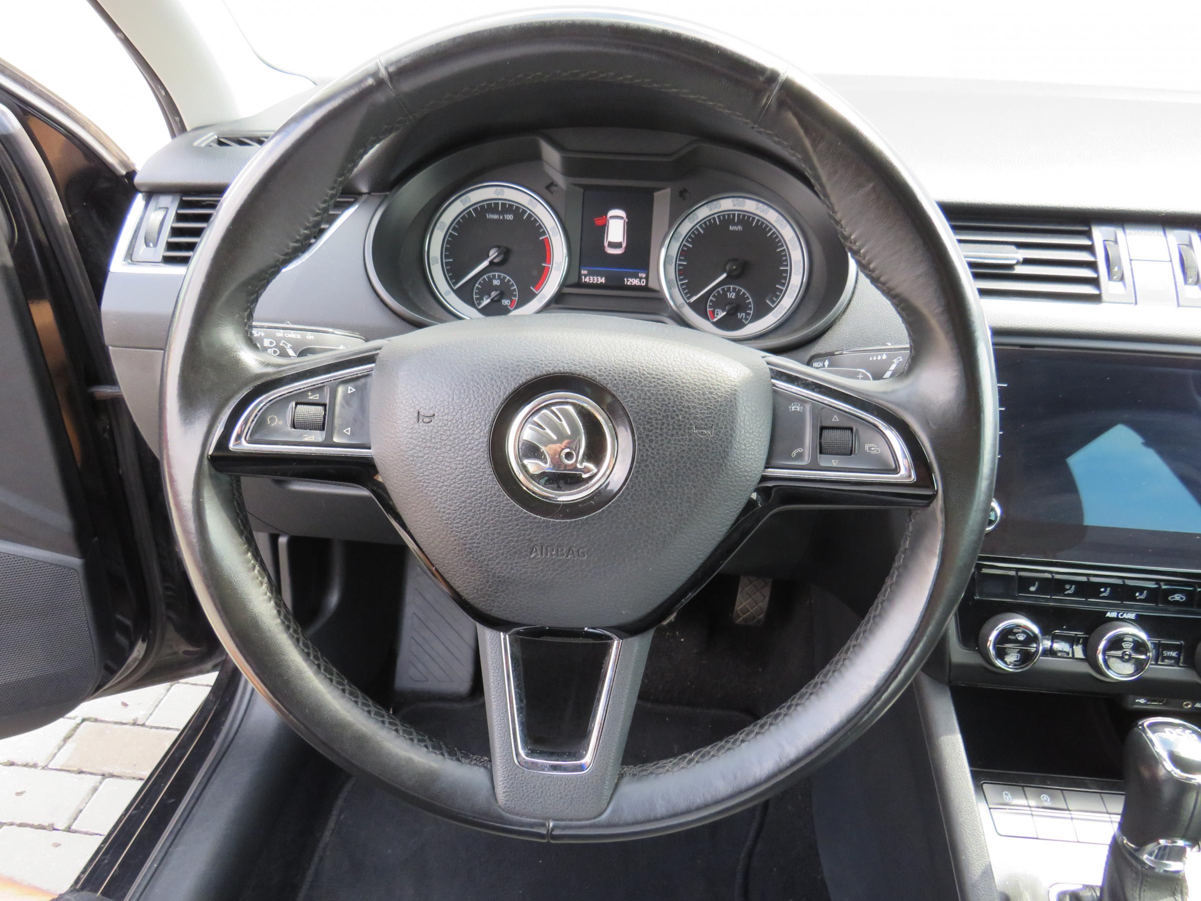 Škoda Octavia III, 2017 - pohled č. 14