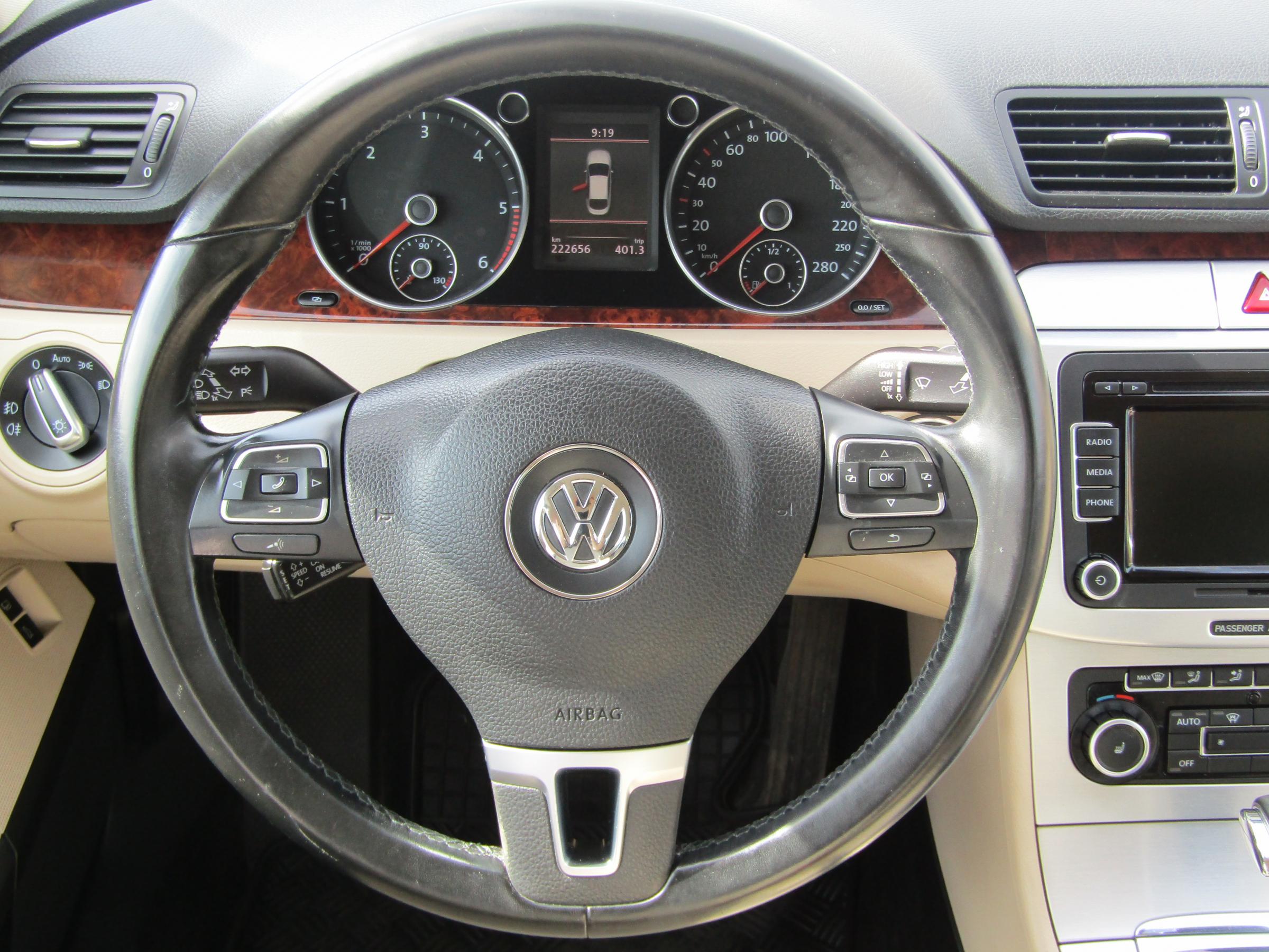 Volkswagen Passat CC, 2010 - pohled č. 12