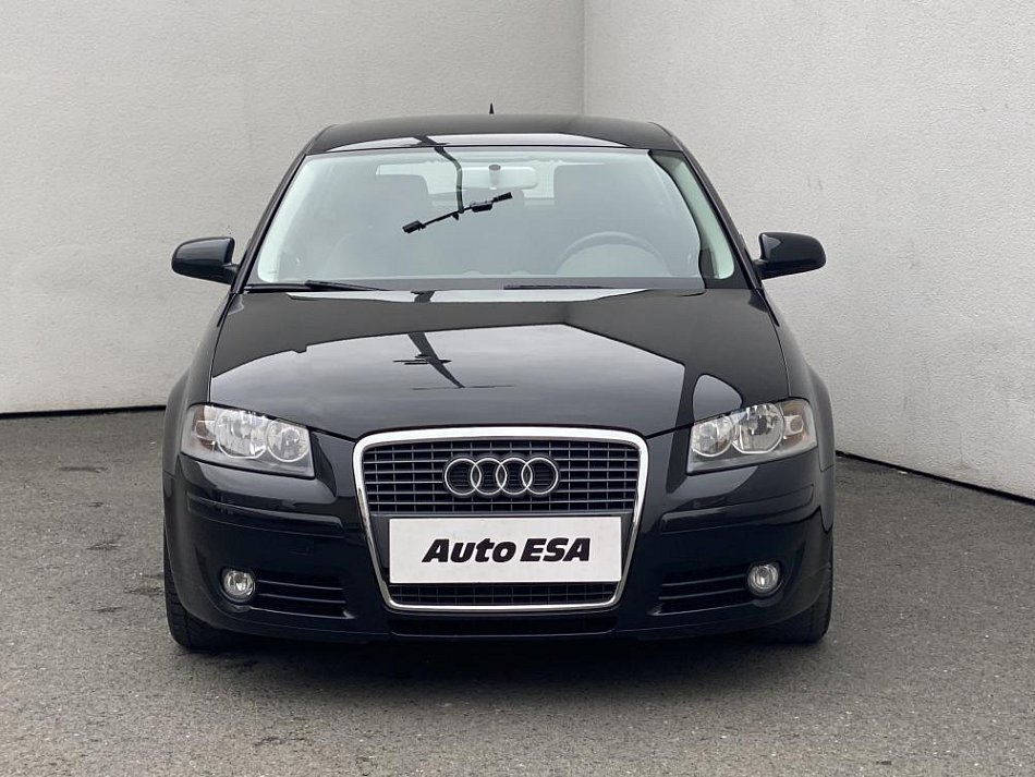 Audi A3 1.6i Attraction