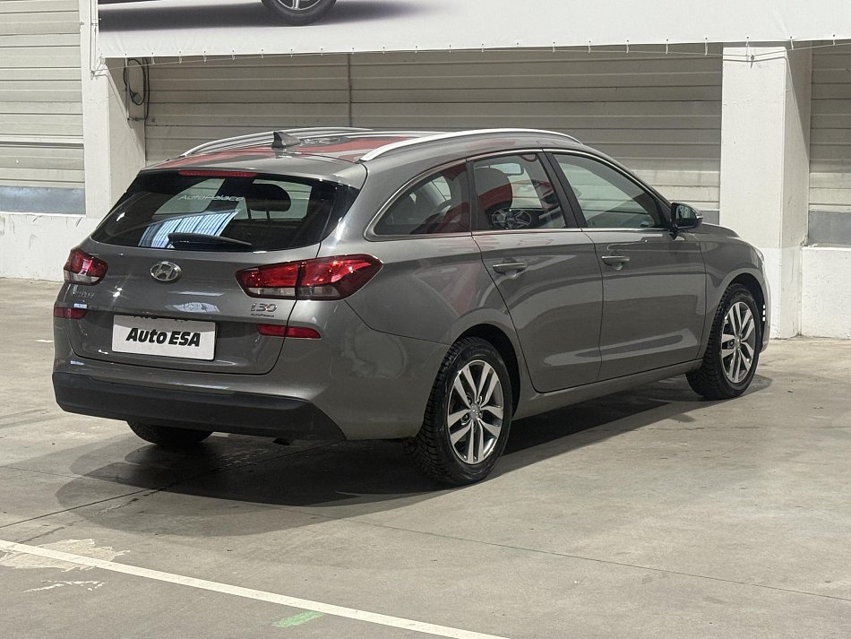 Hyundai I30 1.6 CRDI 