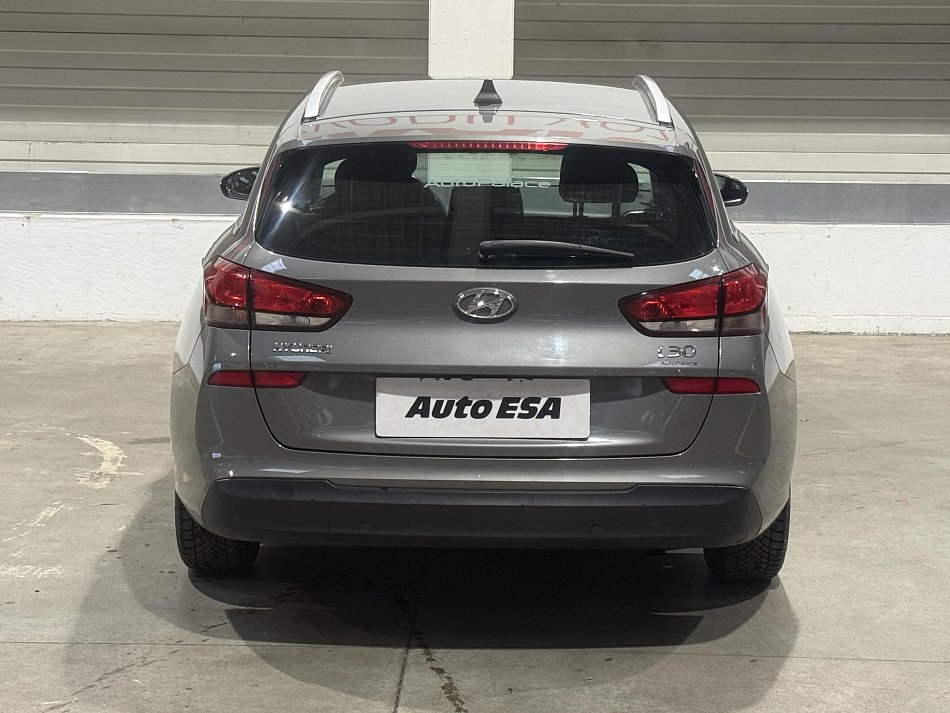 Hyundai I30 1.6 CRDI 