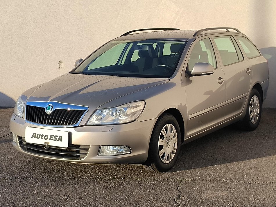 Škoda Octavia II 1.6 TDI Ambiente