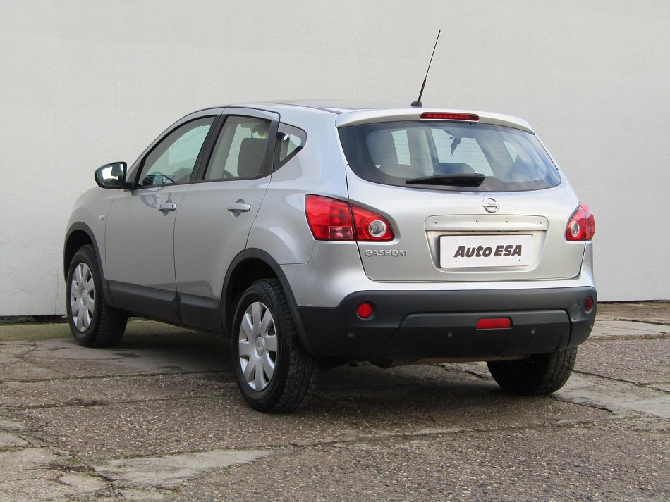 Nissan Qashqai 1.6i 