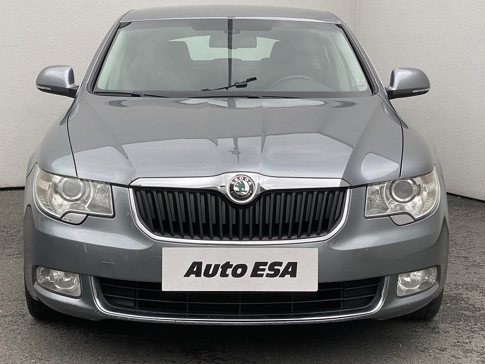 Škoda Superb II 2.0 TDi Ambition