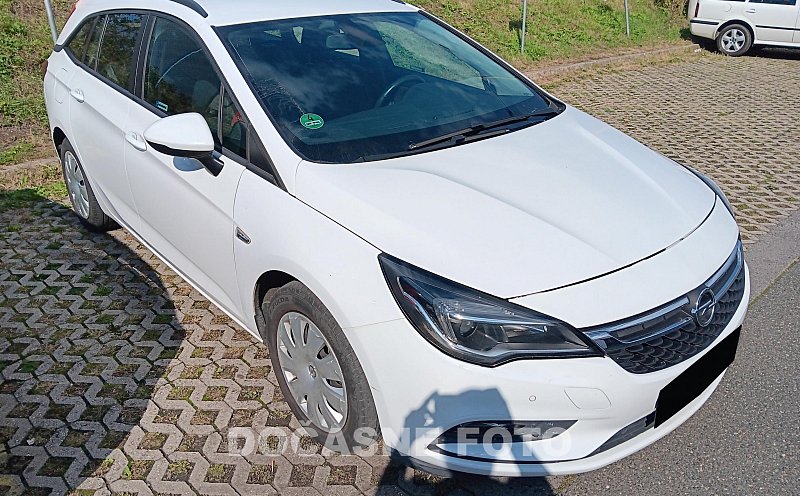 Opel Astra 1.6CDTi 