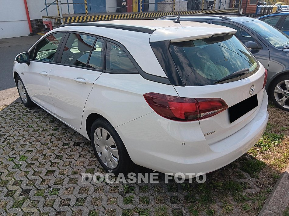 Opel Astra 1.6CDTi 