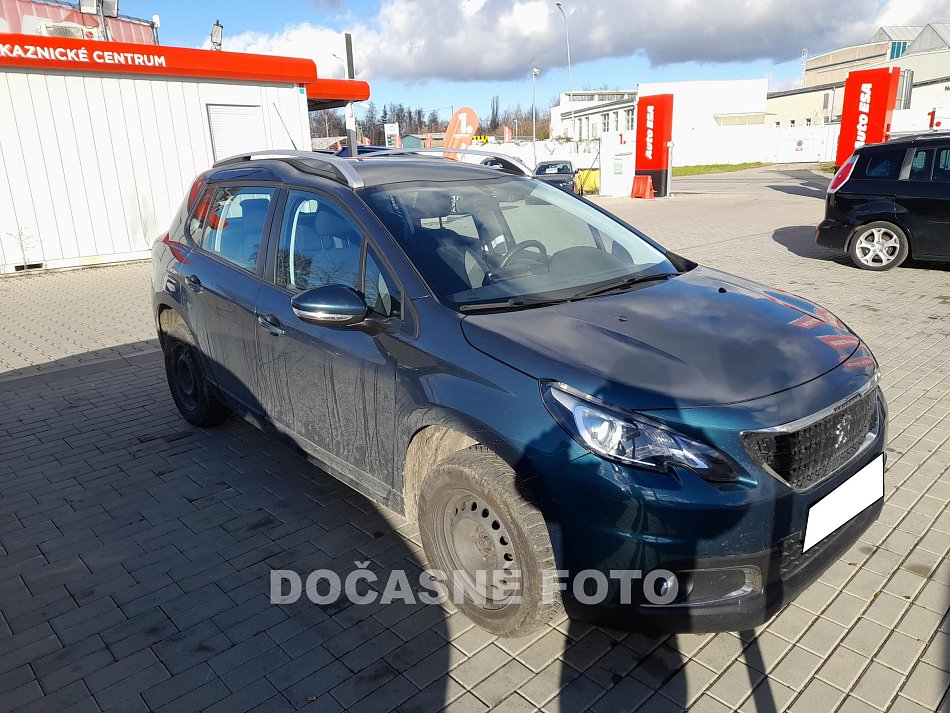 Peugeot 2008 1.2 PT 