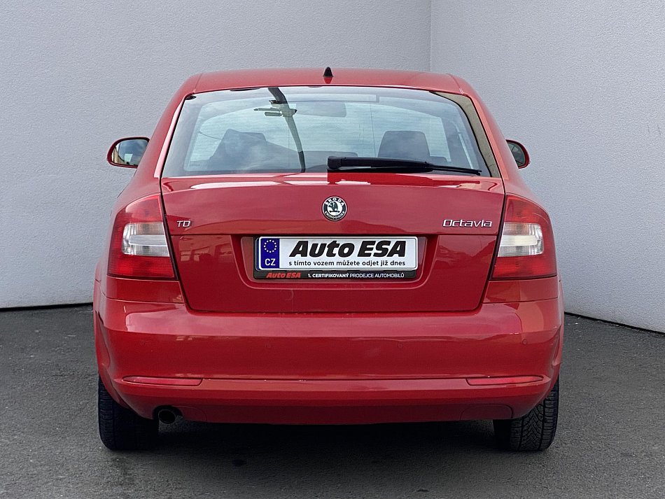 Škoda Octavia II 1.6 TDi Elegance