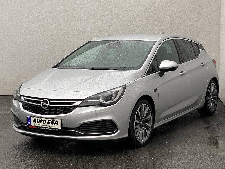 Opel Astra 1.6 T Innovation