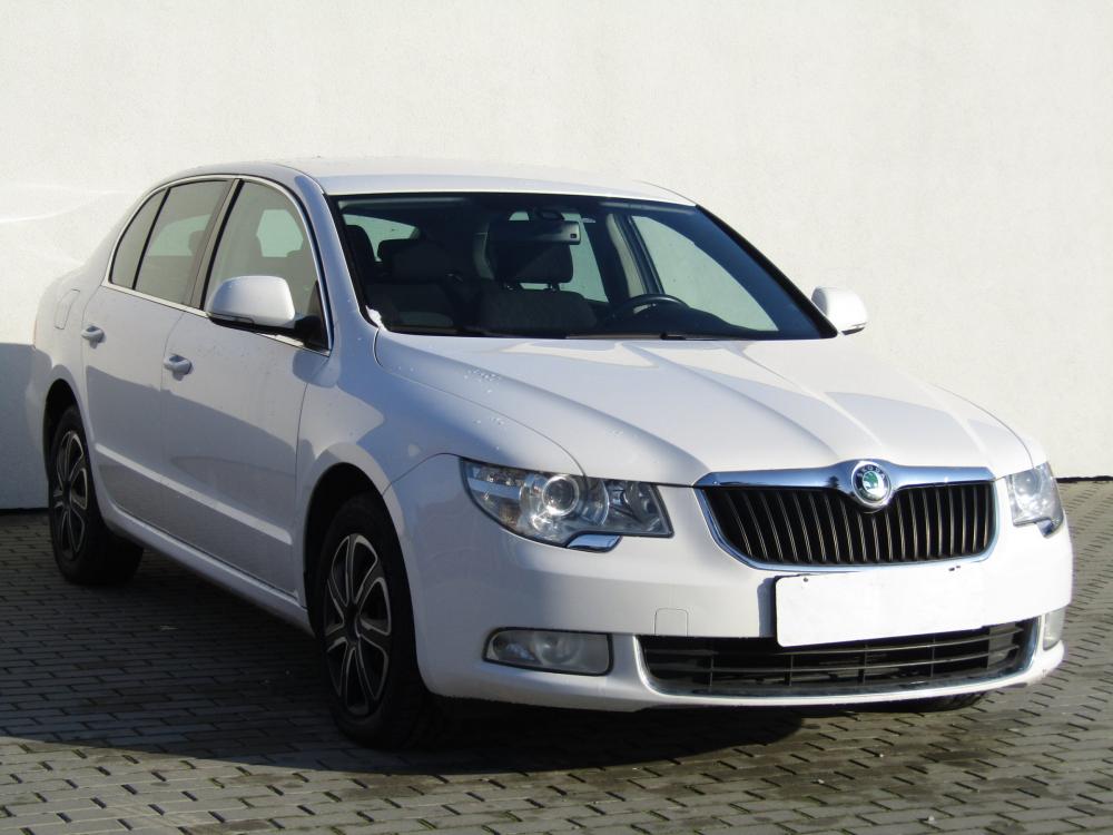 Škoda Superb II, 2011 - celkový pohled