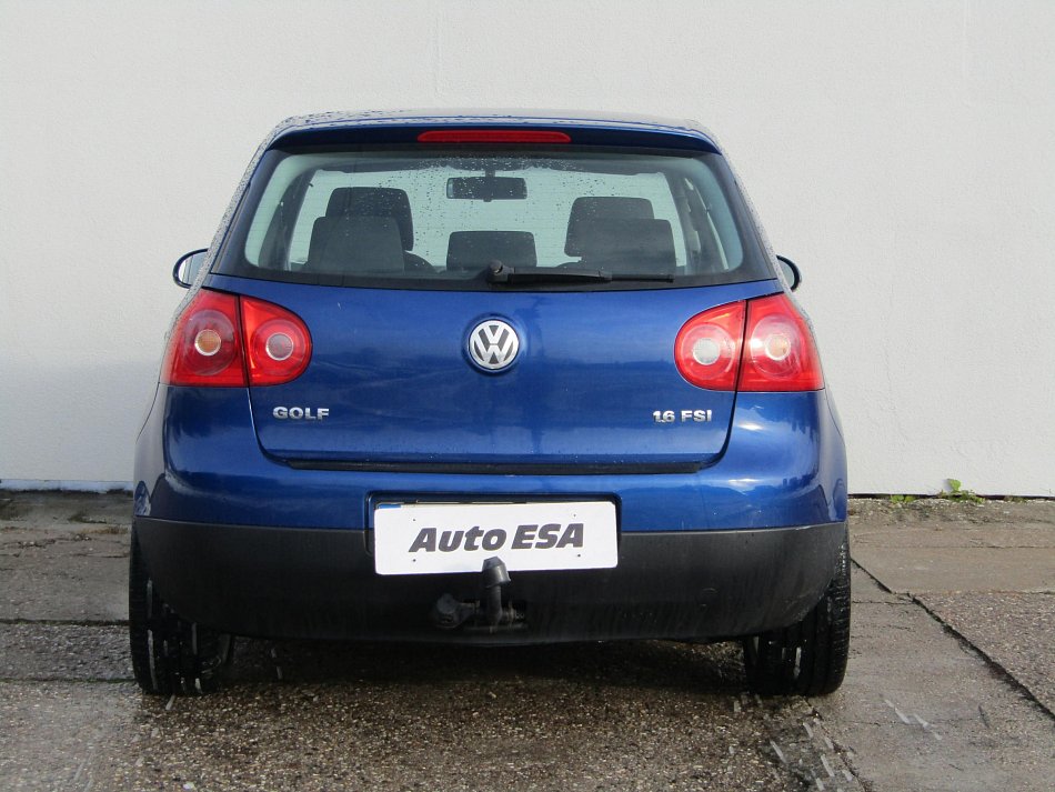 Volkswagen Golf 1.6 FSi 