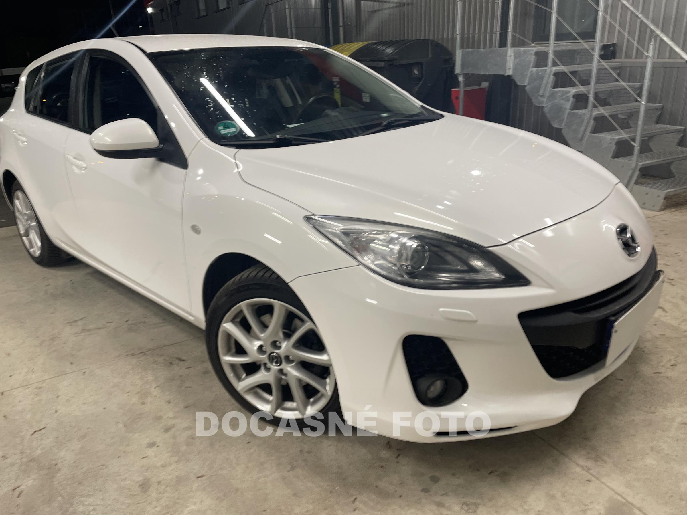 Mazda 3, 2013