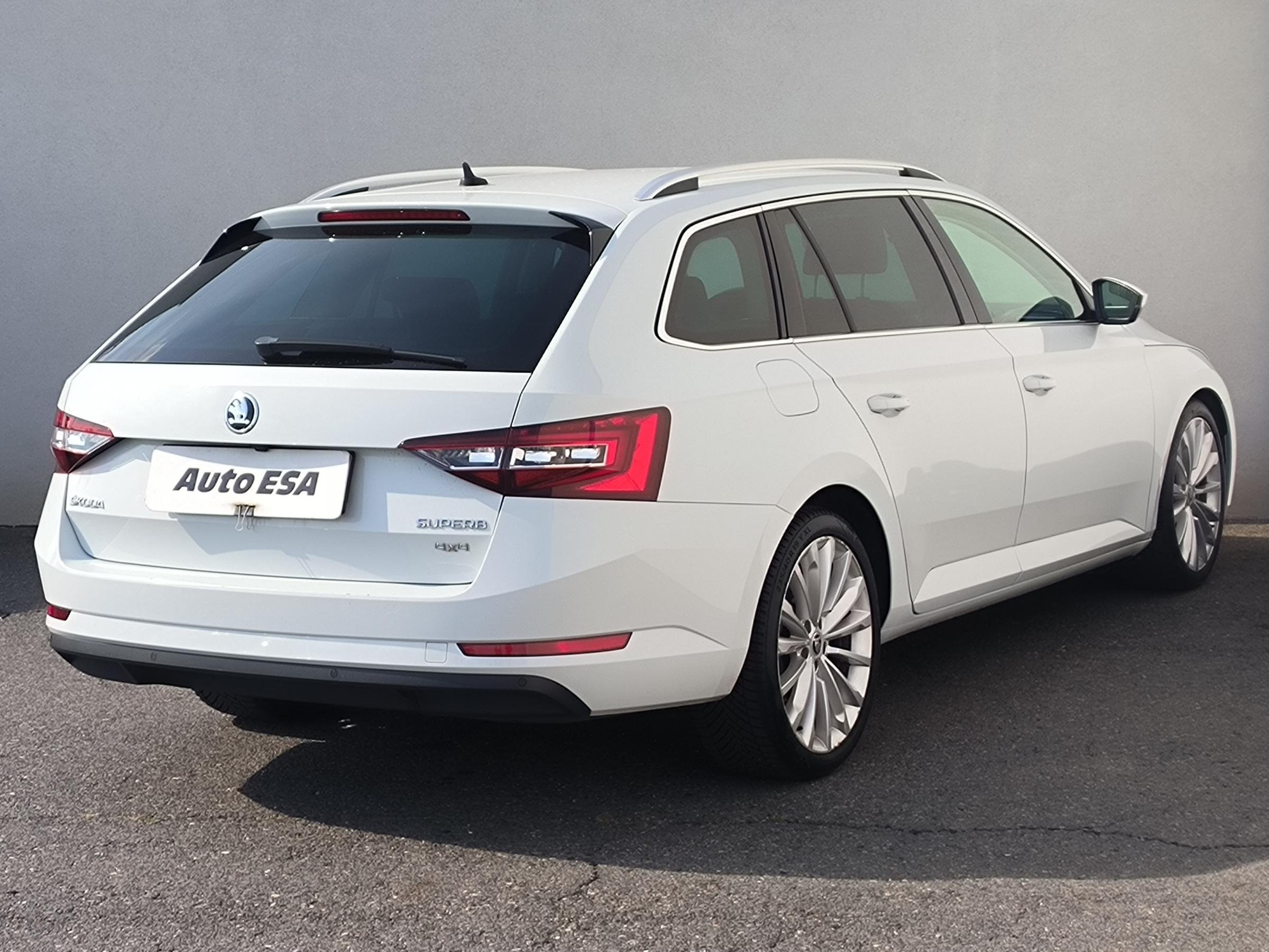 Škoda Superb III, 2016 - pohled č. 4