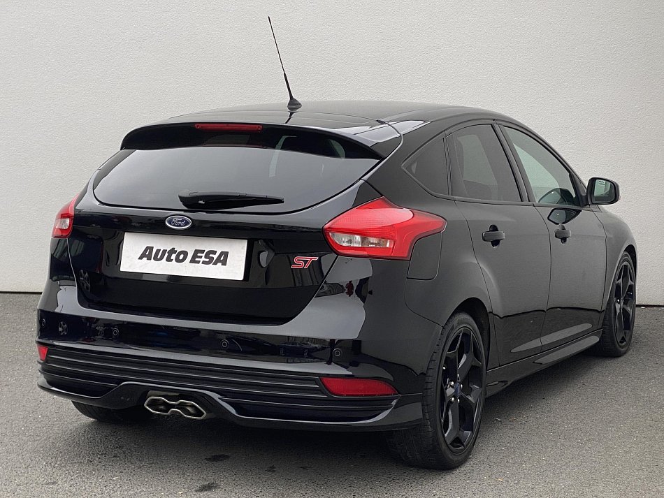 Ford Focus 2.0 TCi ST