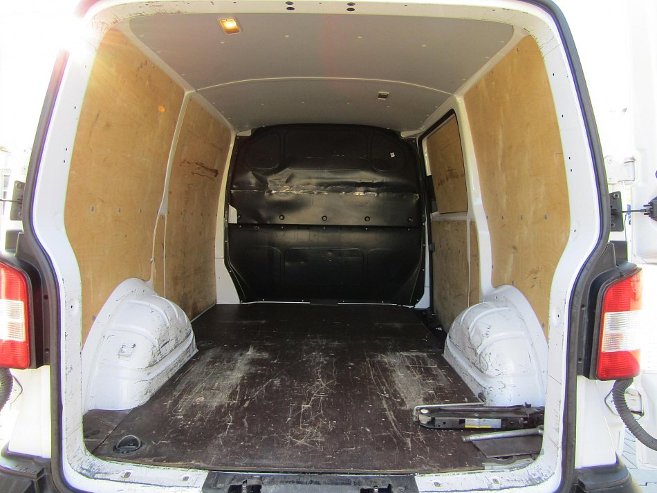 Volkswagen Transporter 2.0TDi  L1H1