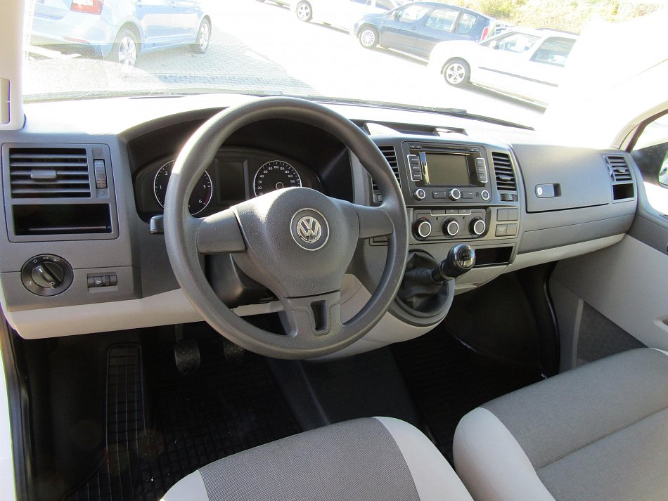 Volkswagen Transporter 2.0TDi  L1H1