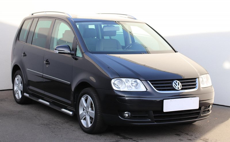 Volkswagen Touran Fsi Benz N Autobazar Autoesa