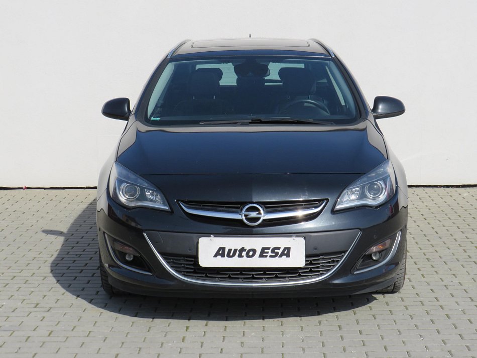 Opel Astra 2.0CDTi Sport